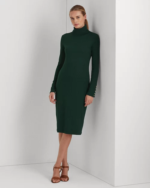 Vestido tejido de cuello alto
