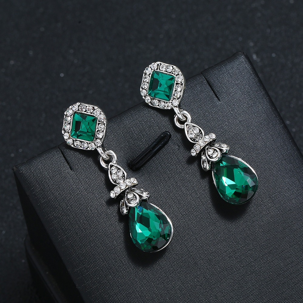 Pendientes de gema geométrica (copia)