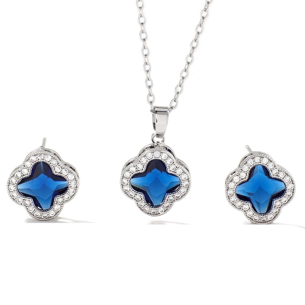 Juego de collar con aretes de trébol