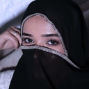 Chal estilo Hijab con ribete brillante (copia)