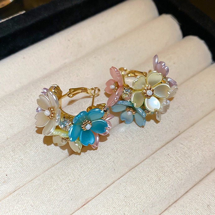 Argollas con zirconias incrustadas (copia)