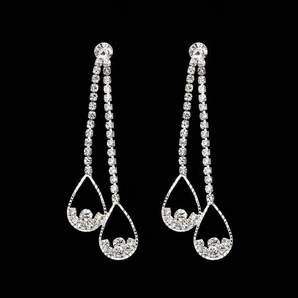Aretes colgantes de diamantes