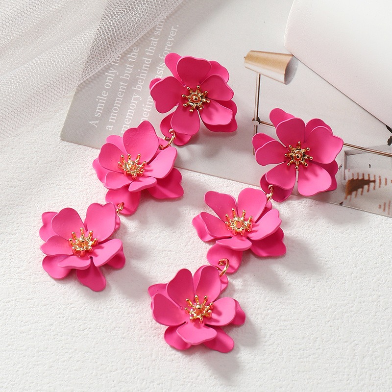 Aretes largos florales