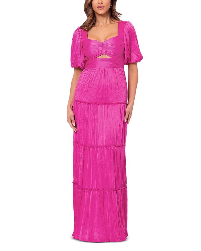 Vestido plisado con abertura