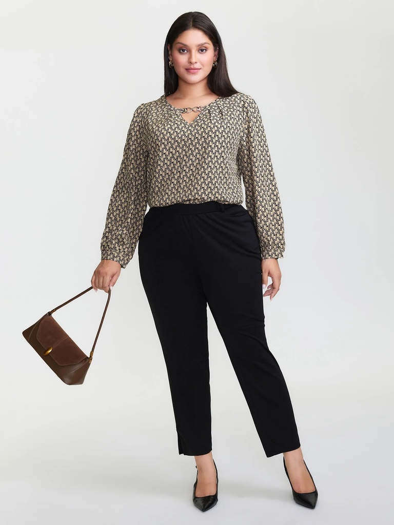 Blusa hebilla en el escote