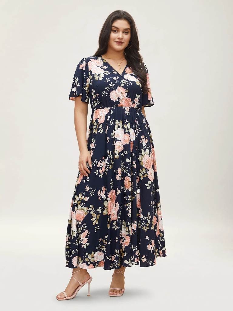 Vestido floreado con escote cruzado