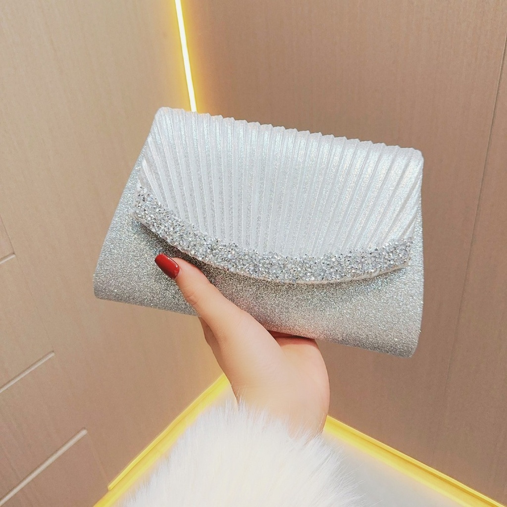 Bolso de noche plisado