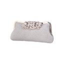 Bolso de mano con diamantes