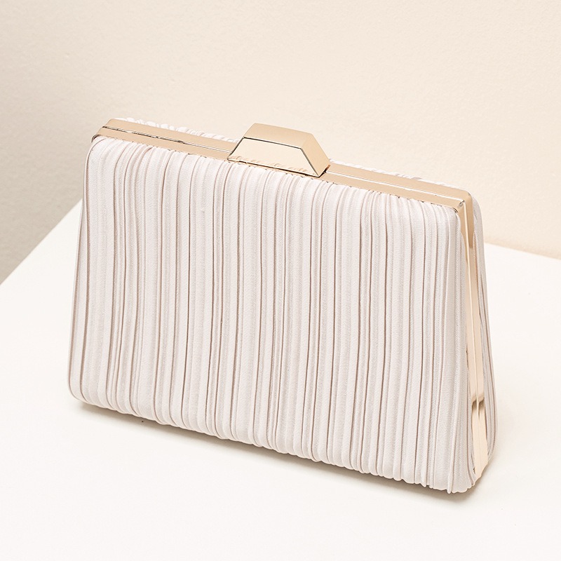 Clutch de mano vintage de terciopelo