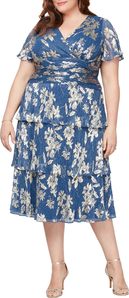 Vestido en capas con escote en V