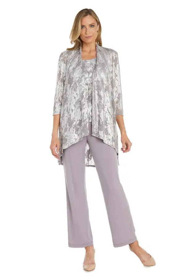 Traje de pantalon y chaqueta con estampado