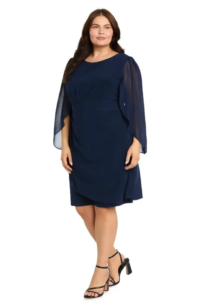 Vestido con mangas transparentes 