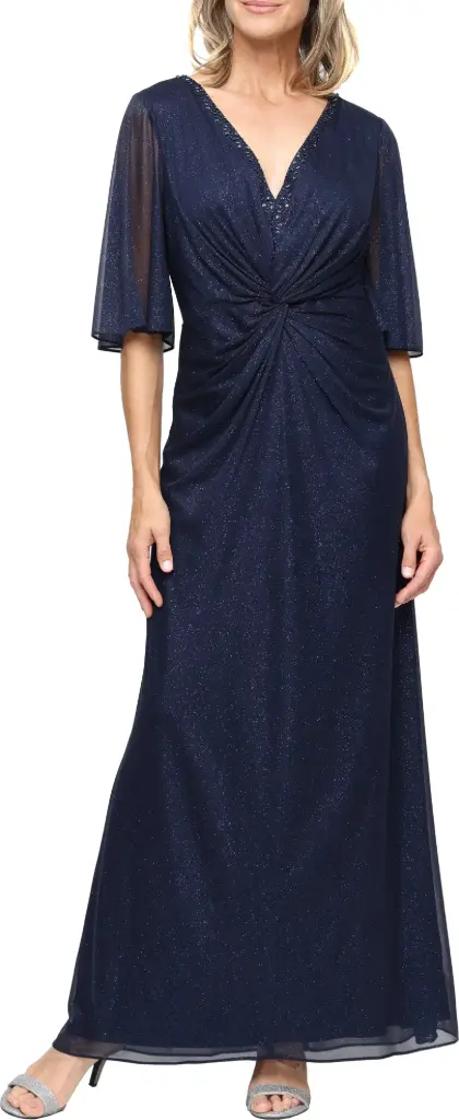 Vestido brillante con detalle retorcido 