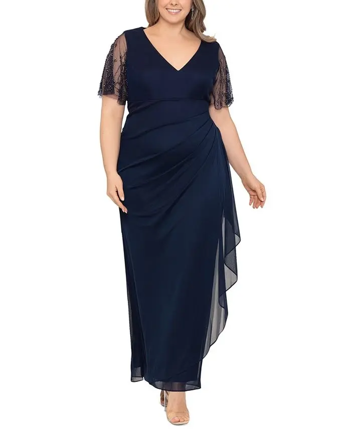 Vestido con mangas de pedrería