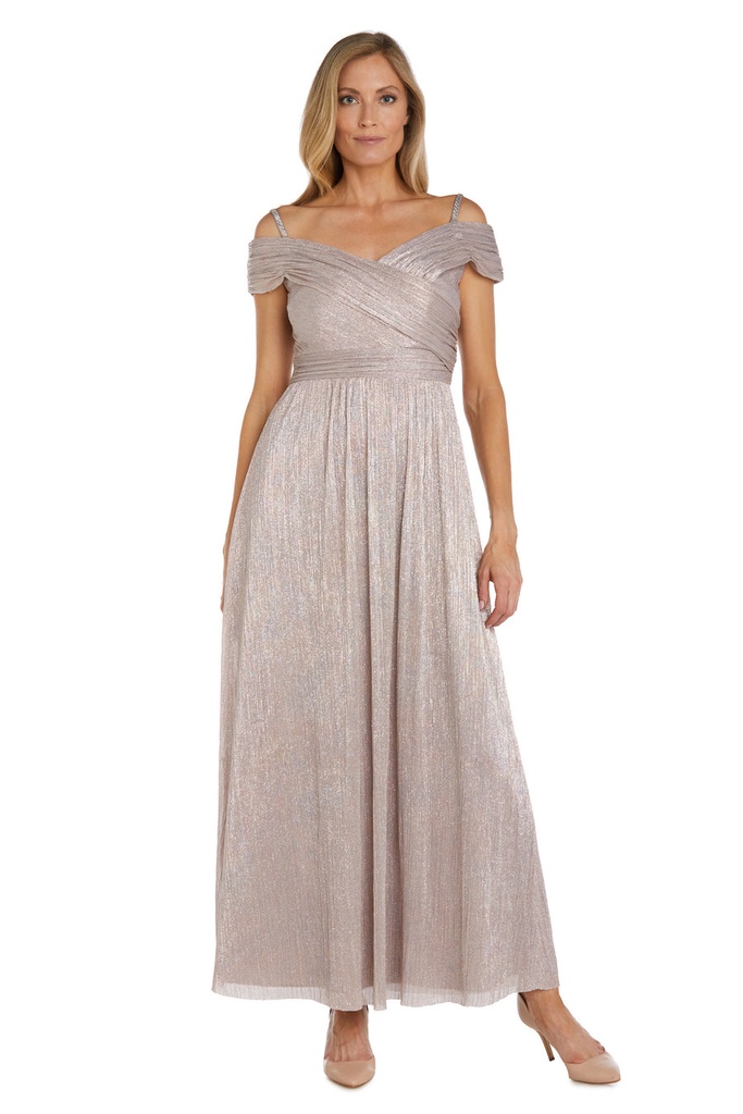 Vestido formal largo con escote corazón