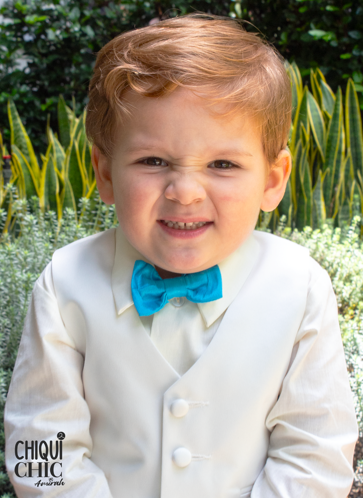 Pajarita de raso con clip