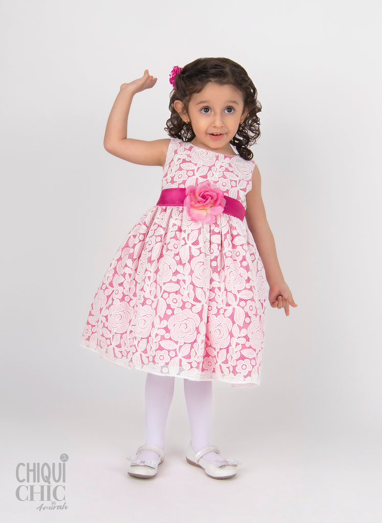 Vestido de tul con diseño floral