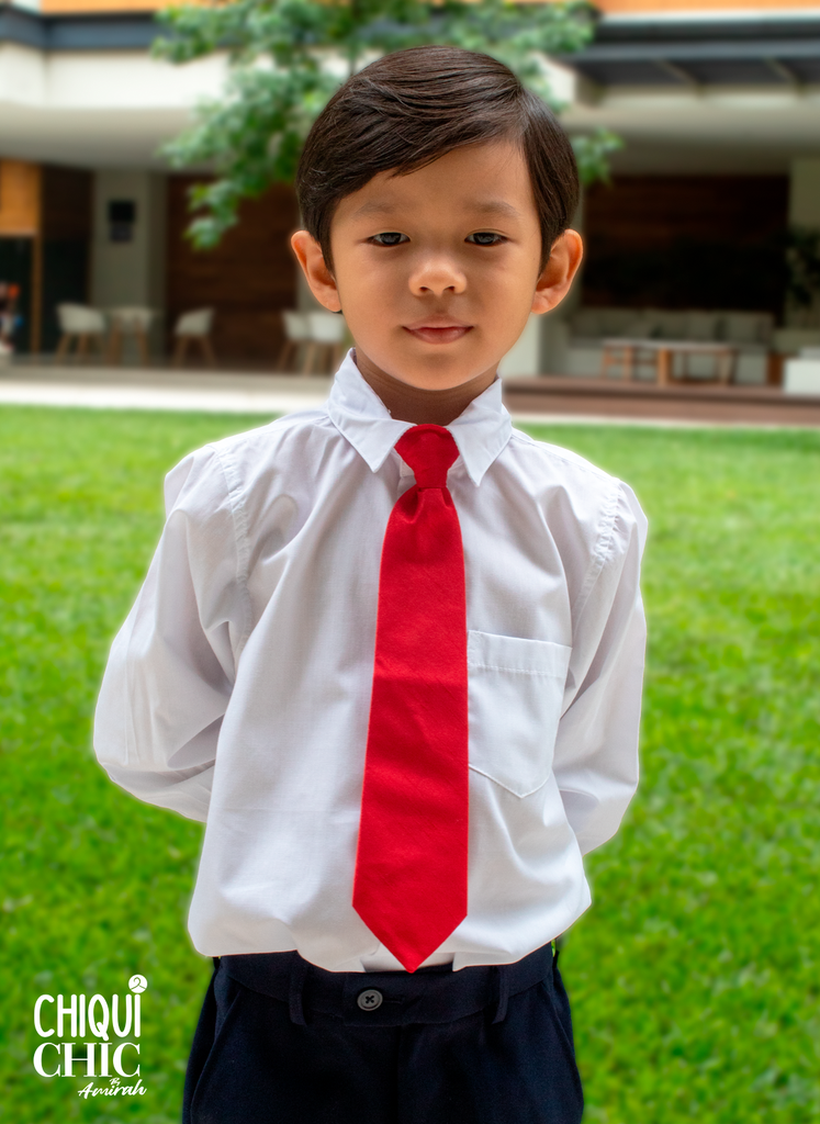 Corbata con clip de raso