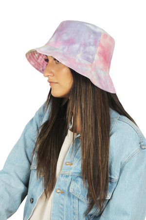 Sombreros de pescador teñido