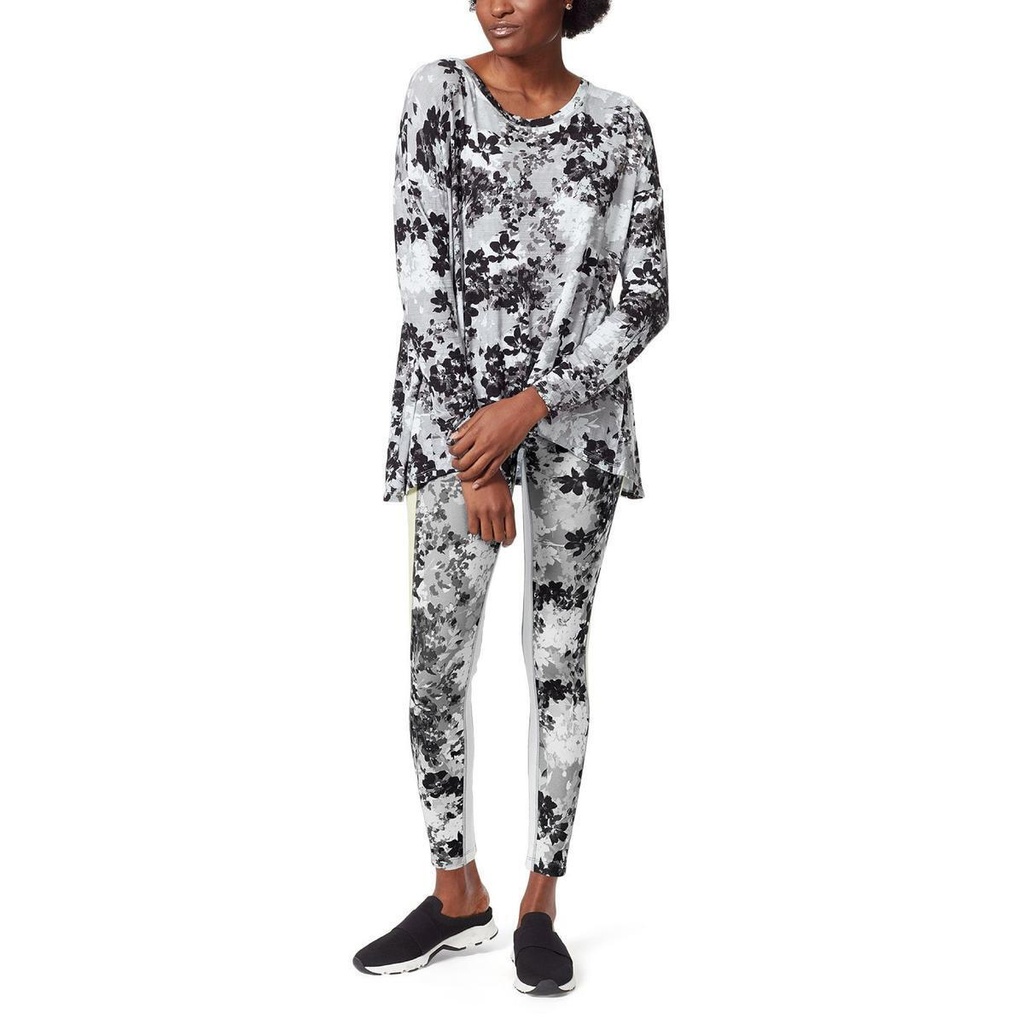Blusa deportiva estampado floral
