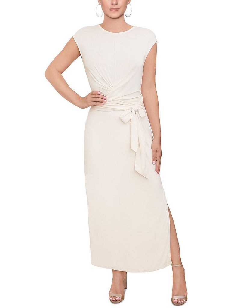 Vestido de cintura anudada
