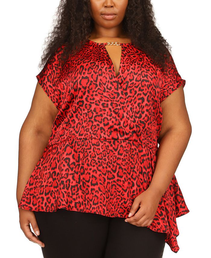 Blusa con dobladillo asimétrico