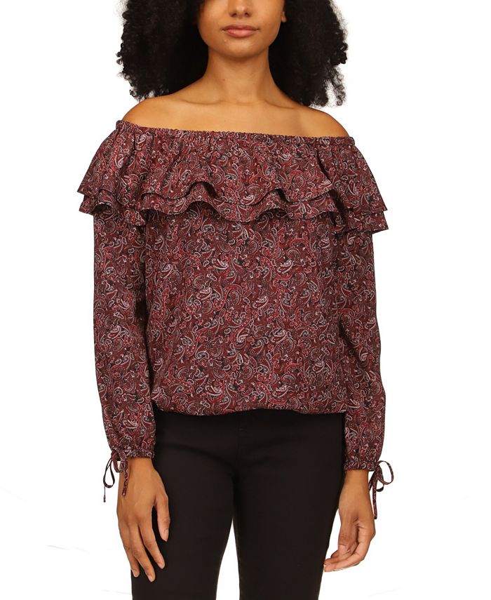 Blusa con hombros descubiertos