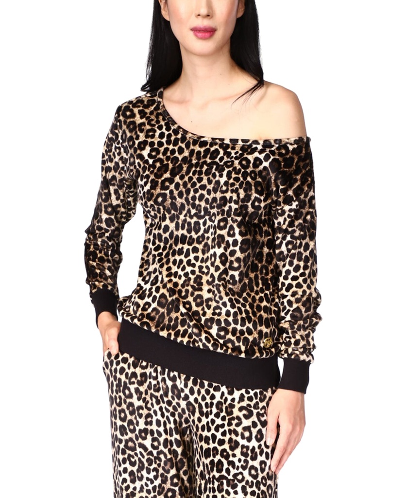 Blusa de terciopelo con hombro caído