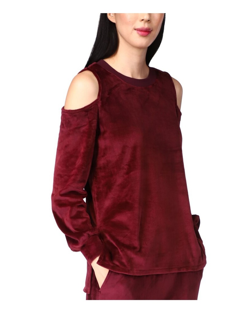 Blusa con hombros descubiertos