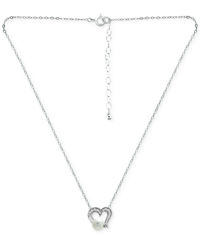 Collar de corazón abierto de perlas