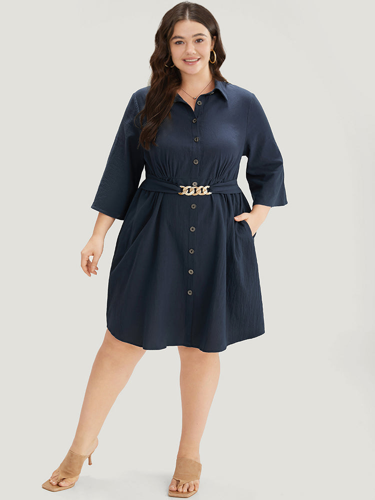 Vestido camisero con hebilla