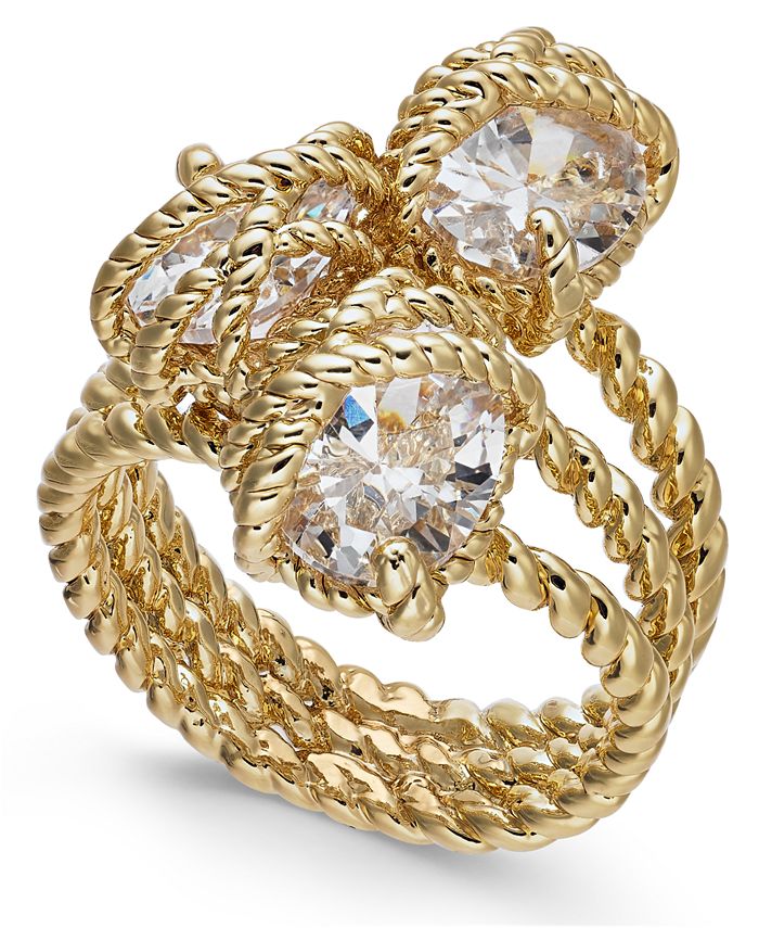 Anillo de piedras en baño de oro