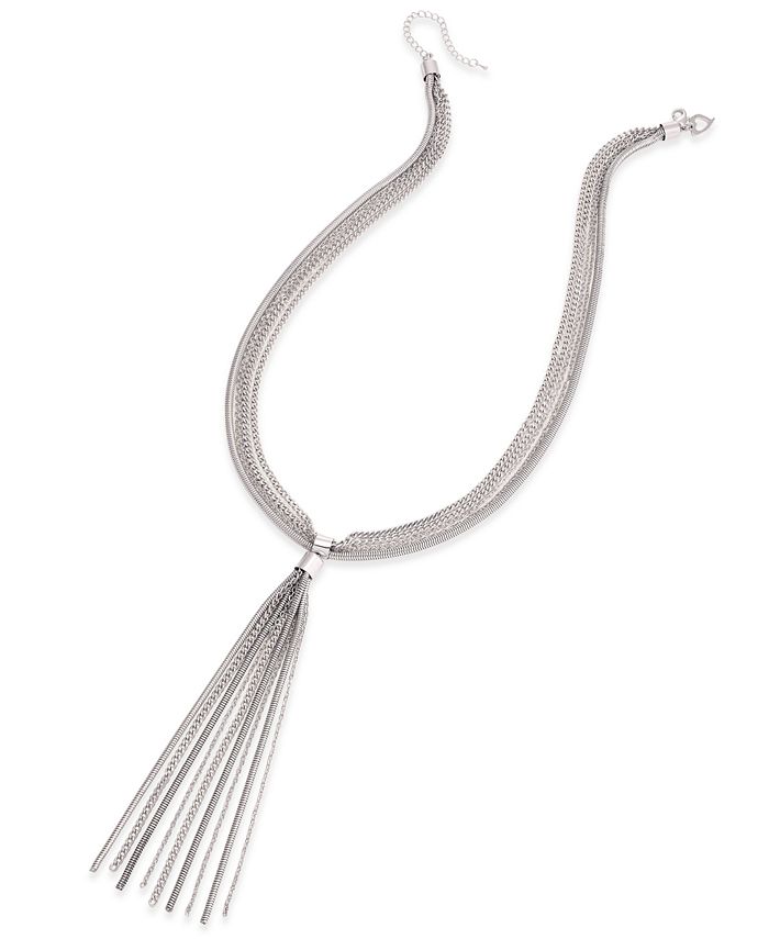 Collar llamativo de múltiples cadenas