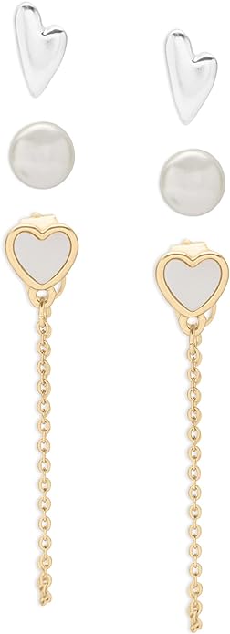 Conjunto de aretes corazones y perlas