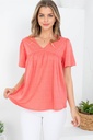 Blusa plisada con manga corta