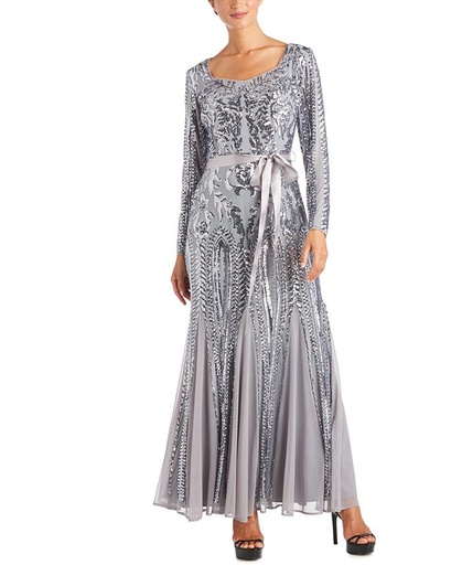 Vestido de malla con adornos