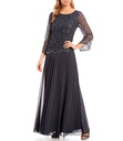 Vestido con lentejuelas y cuentas