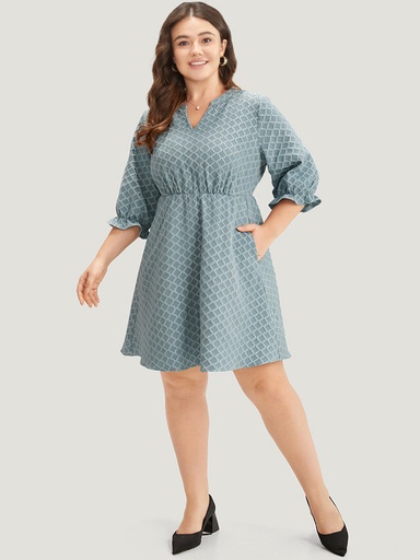Vestido con muescas y manga farol 