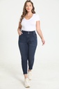 Jeans elásticos con detalle desgastado