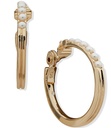 Aretes de clip con detalle de perlas