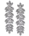 Aretes colgantes con forma de hoja