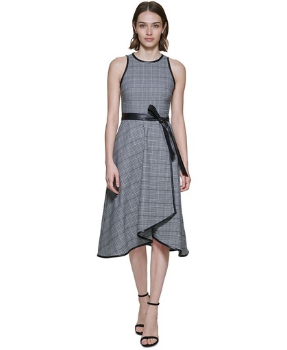 Vestido a cuadros con cinturón