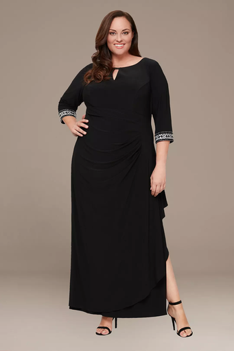 Vestido largo con mangas 3/4