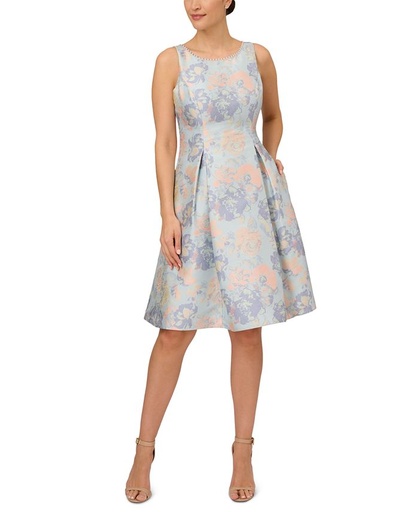Vestido de jacquard acampanado
