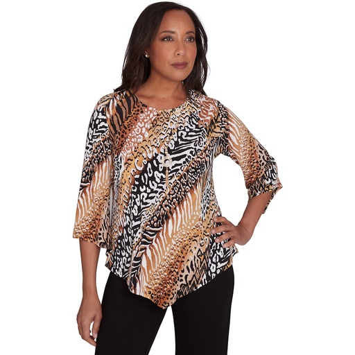 Blusa animal print  en diagonal