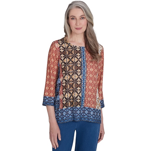 Blusa con borde texturizado batik