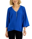 Blusa cruzada con escote adornado