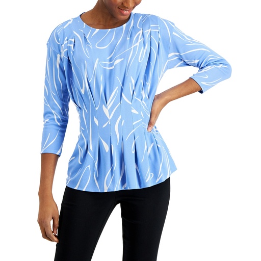 Blusa de pinzas y pliegues