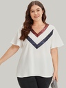 Blusa con escote en V y bloques
