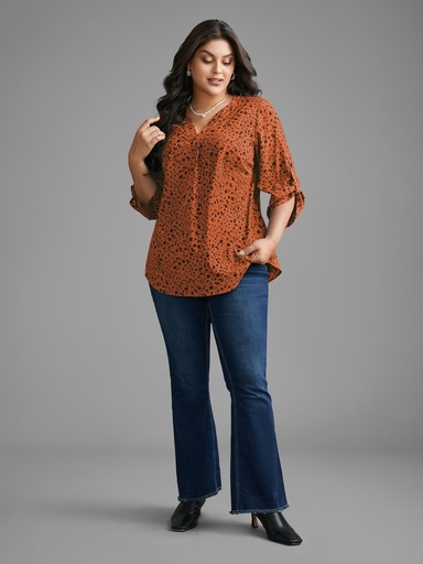 Blusa floral con mangas abotonadas (copia)